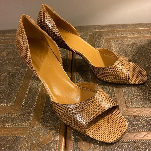 Gucci snakeskin (?) open toe heals size 8.5 - Picture 3 of 10